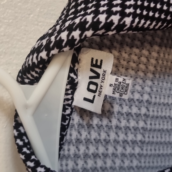 Women's Blazer - Picture 6 of 7